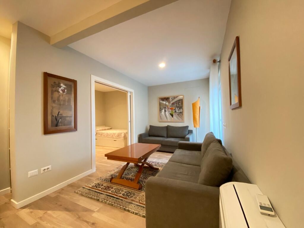 Jepet me qira apartament 2+1