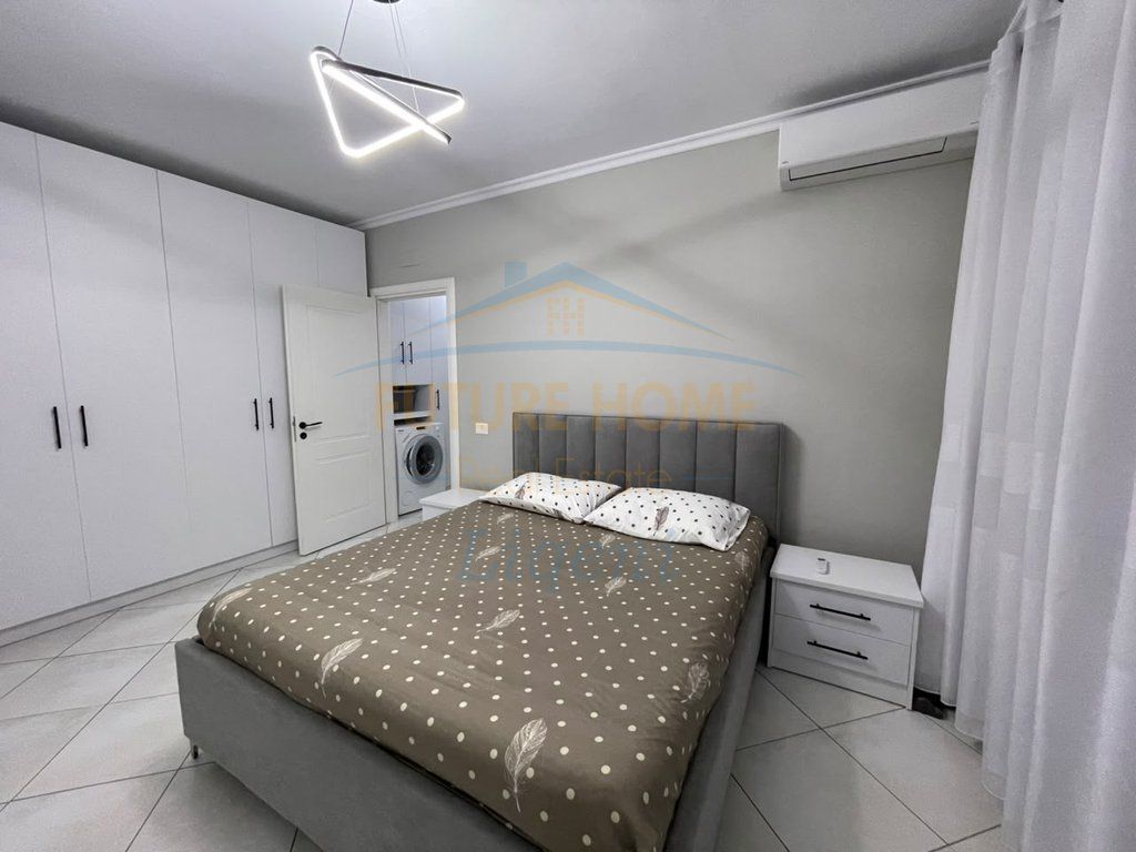 Shitet, Apartament 2+1, Liqeni i Thatë, Tiranë