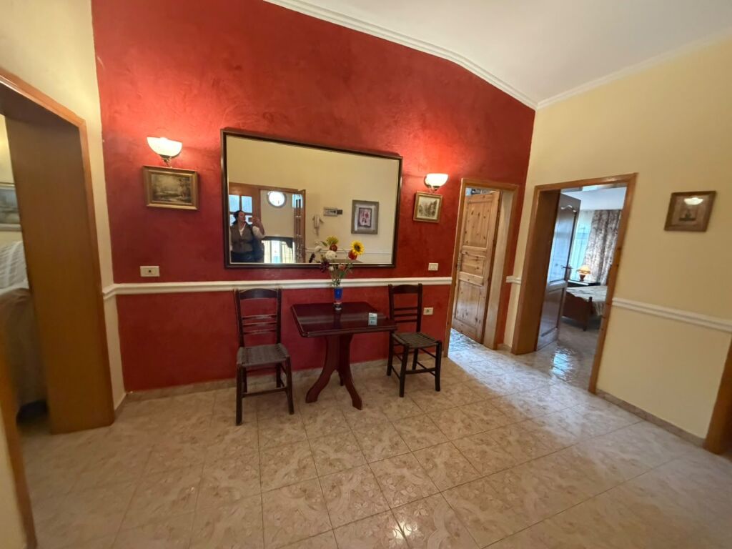 In affitto 2+1, 3° piano, Kristal Center 60000 lek
