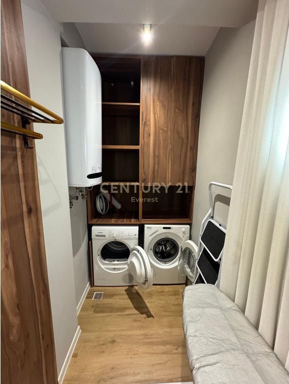 MYSLYM SHYRI, APARTAMENT 1+1 PER QIRA