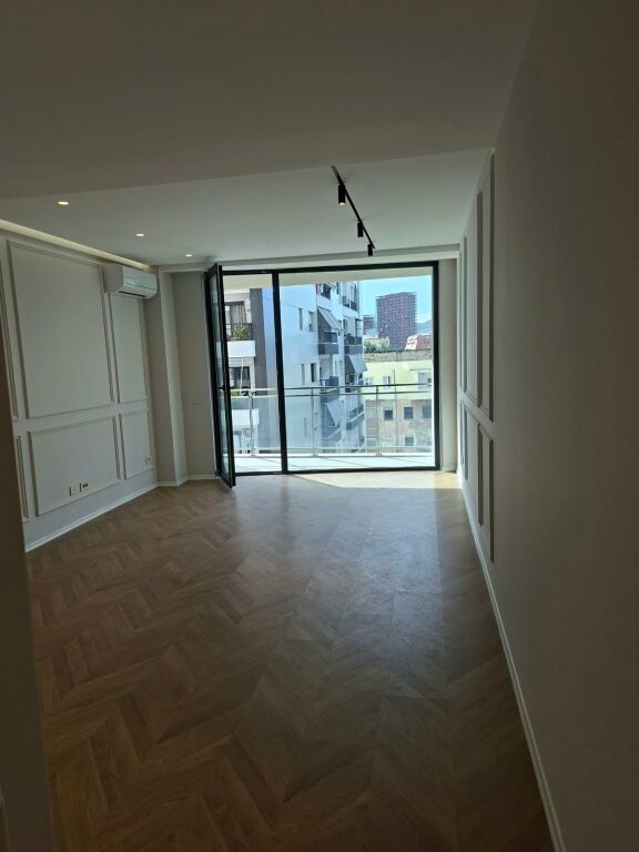 Jepet me qira apartament 2+1+2