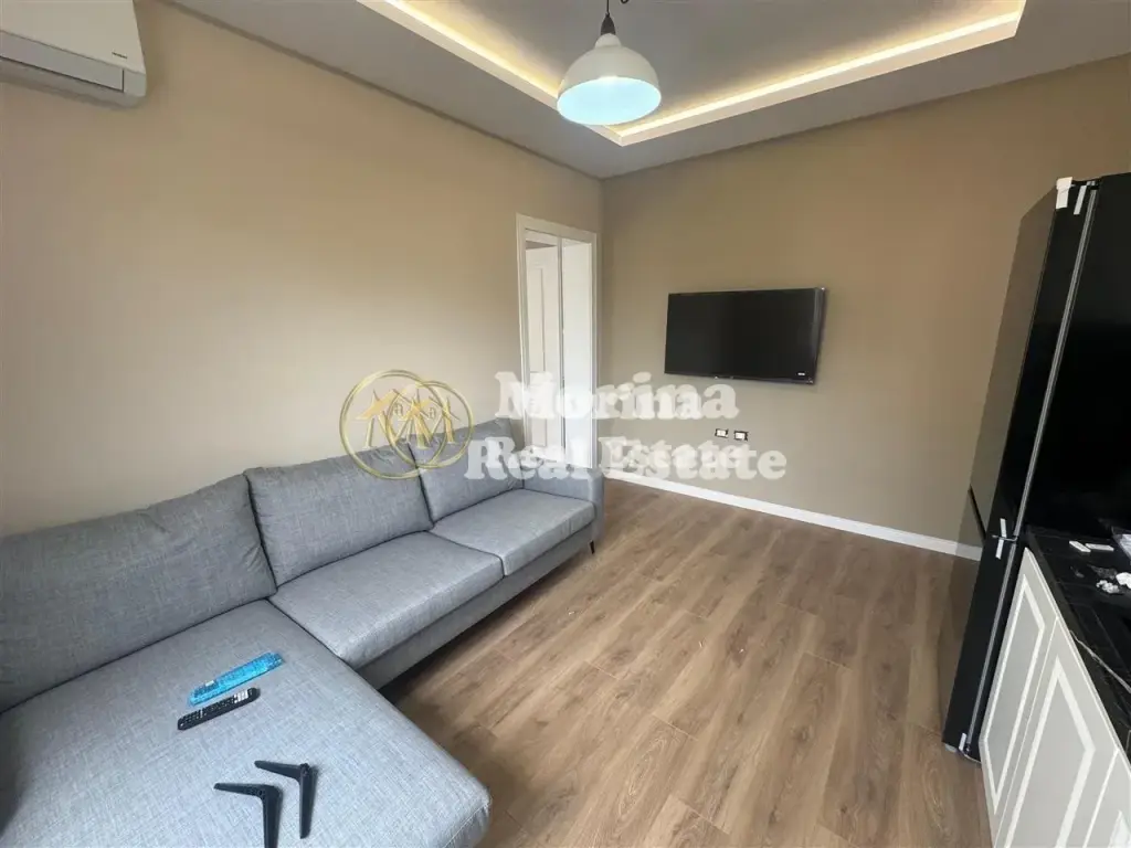 Affitto | Apartament 1 + 1 | Stacioni i Trenit | 650 €/mese