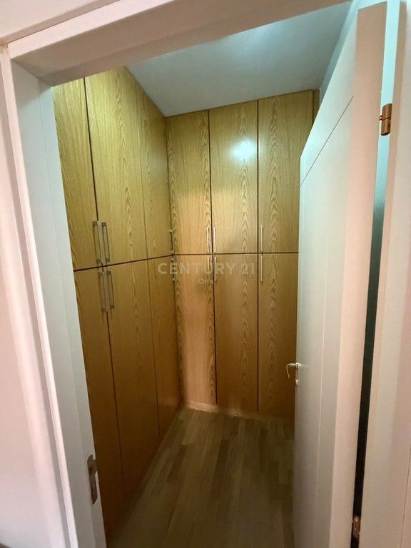 Appartamento 2+1 in Affitto a Komuna e Parisit, Tirana - 850€ | 90 m²