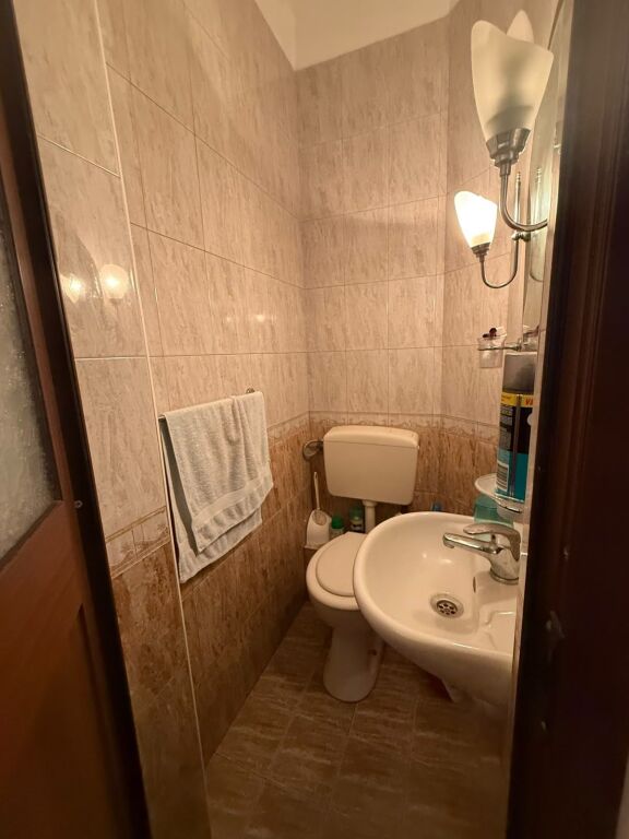  In vendita, Appartamento 4+1+2+Veranda, Myslym Shyri, Tirana