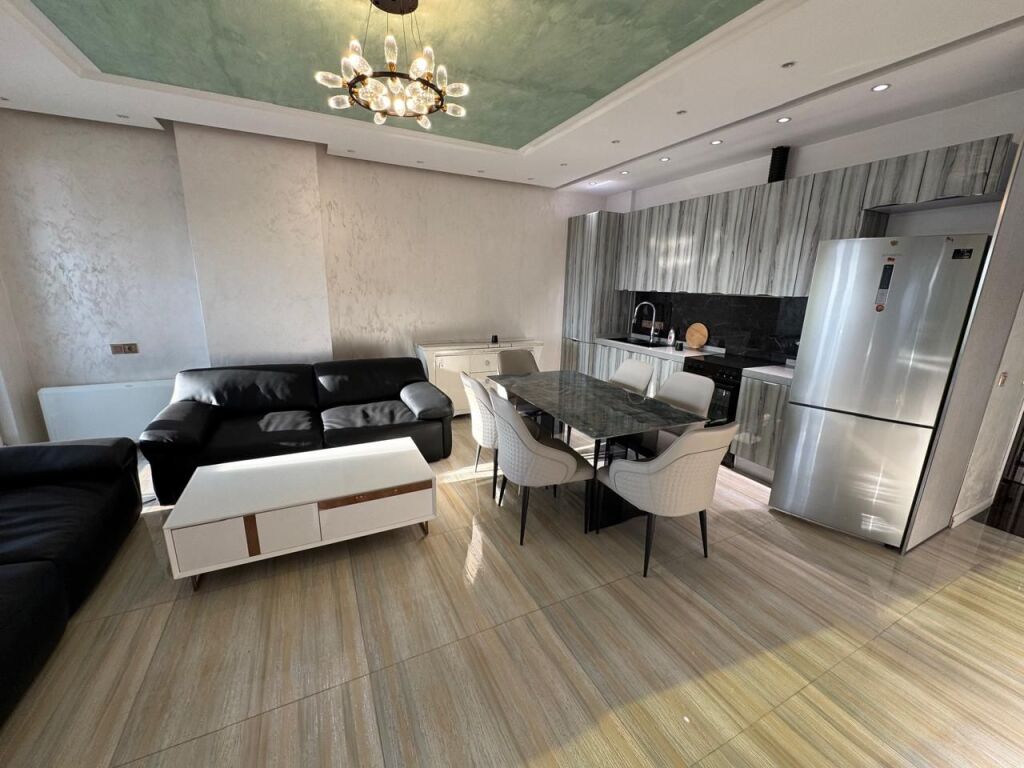 Appartamento in Affitto 2+1+1 Posto Auto+2 Bagni + 1 Balcone