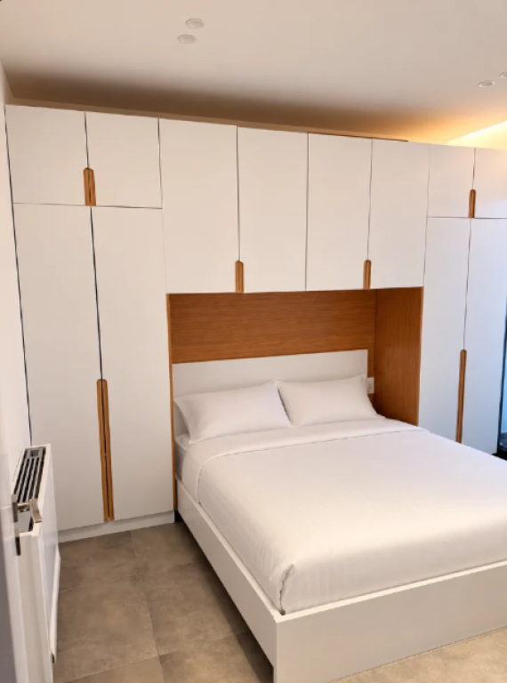 Apartament 1+1 me Qira Farmacia 10 Tirane