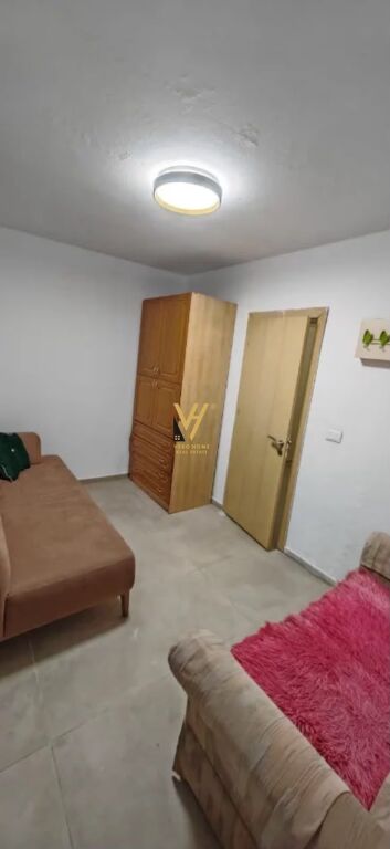 JEPET APARTAMENT 3+1 ME QIRA NE SELITE 45.000 LEKE