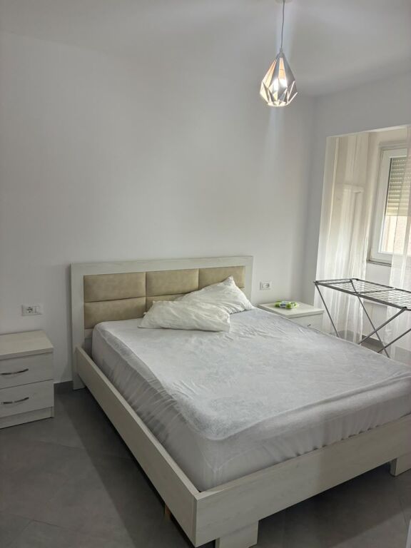 Qera apartament 1+1 ,Vila l 2019 ,45000 leke