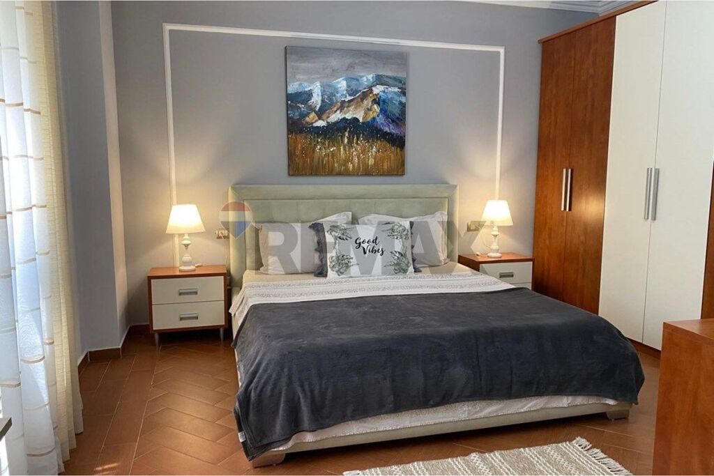 Appartamento - In Affitto - Lingue straniere, Tirana