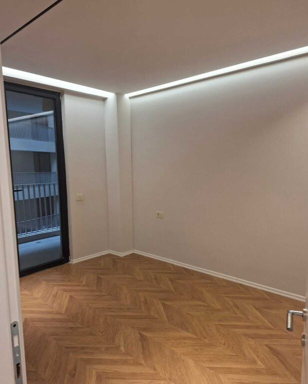 Affitto | Ambjent Biznesi | Rruga Mine Peza | 1000 €/mese