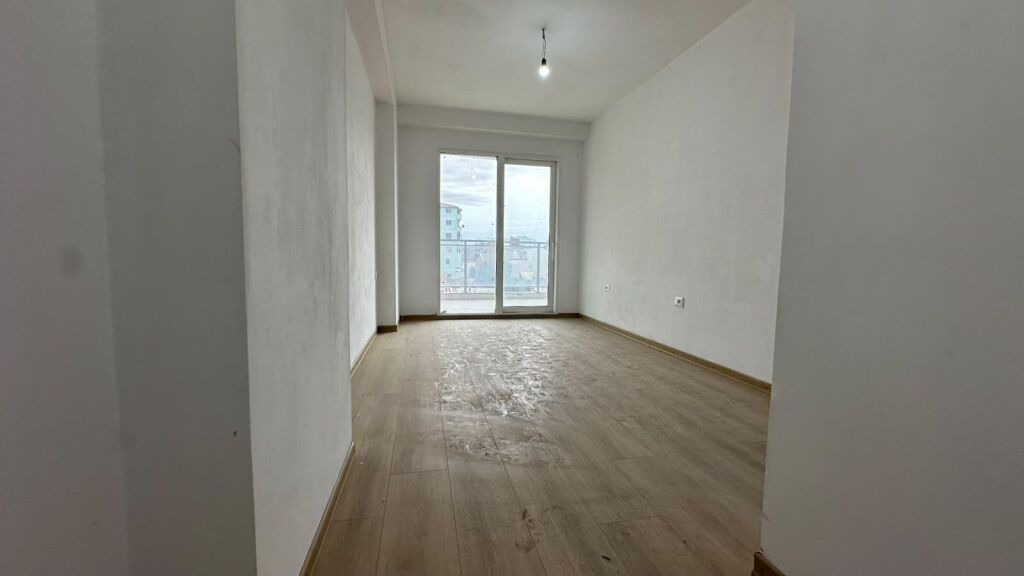 APARTAMENT 1+1 ME QIRA – FARMACIA 10, TIRANË