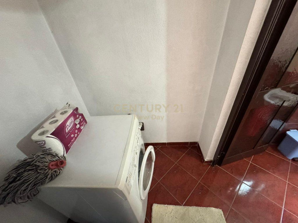 Apartament 3+1+2Tualete + 3 Ballkone Për Shitje në Stadiumi, Durrës - 137,000€ | 124 m²