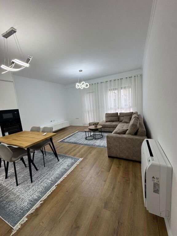 Qera | Apartament 1 + 1 | Kamëz | 400 €/muaj