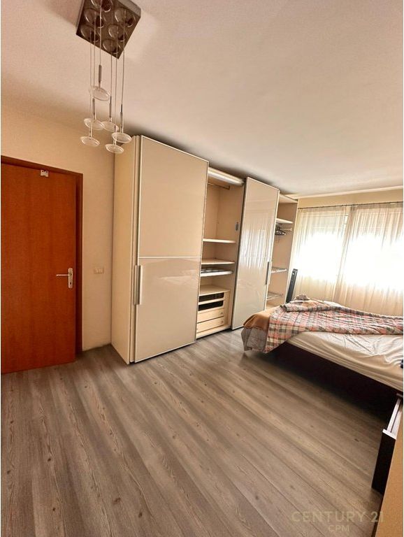 Modern 2+1+2 Apartment for Sale with Mortgage in Ish Blloku, Tirana 350,000 €