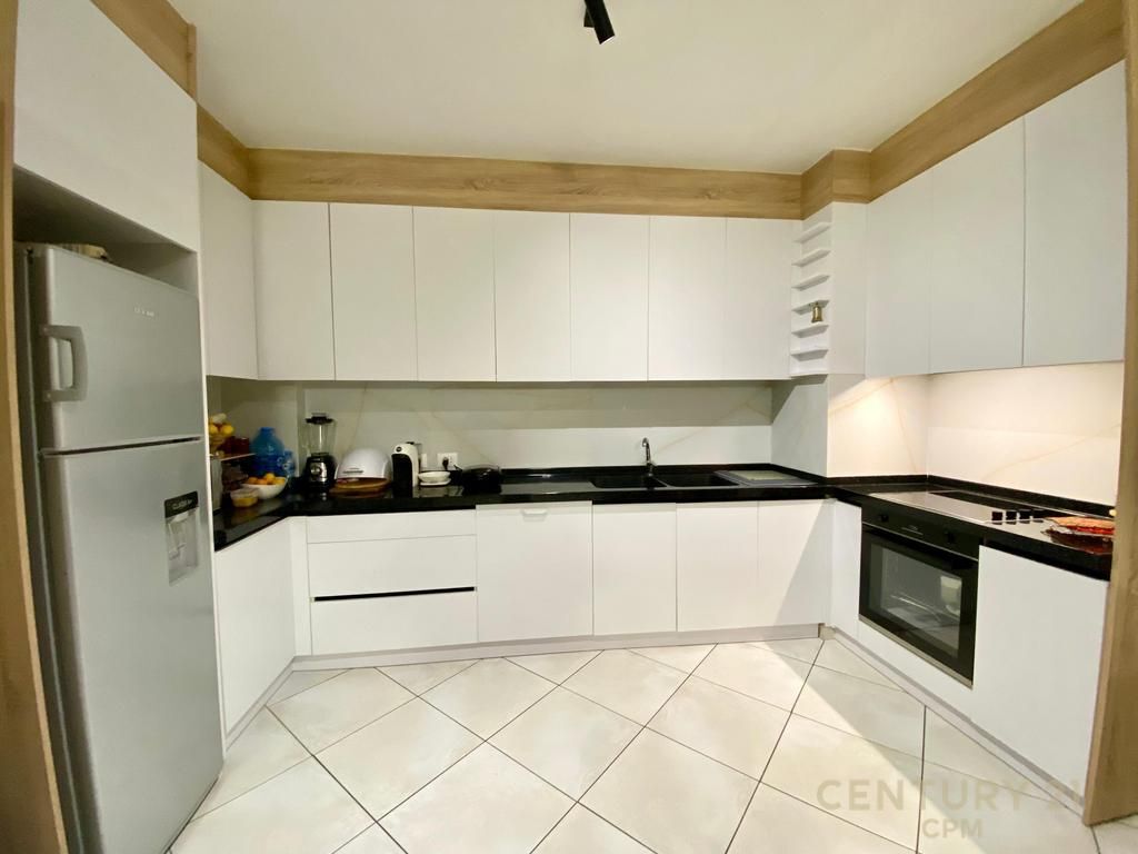 COLOMBO LIQENI THATE SHESIM APARTAMENT 2+1 285,000 € 26,200,000 Lekë