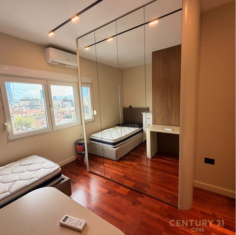 JAPIM APARTAMENT 2+1+2 ME QIRA TEK MINE PEZA!!!