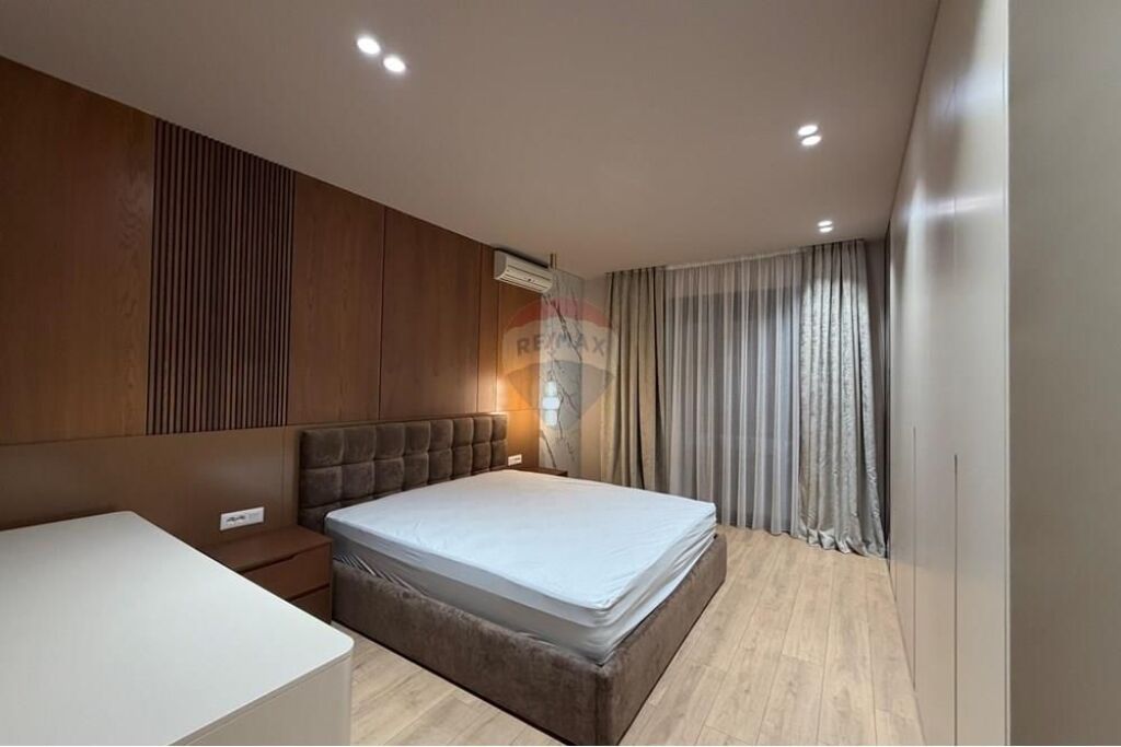 Super apartament per qira 3+1+2,LIQENI I TIRANES,RRUGA E KOSOVARVE