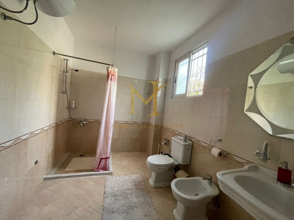 Private house for sale in Plazh Hekurudha!