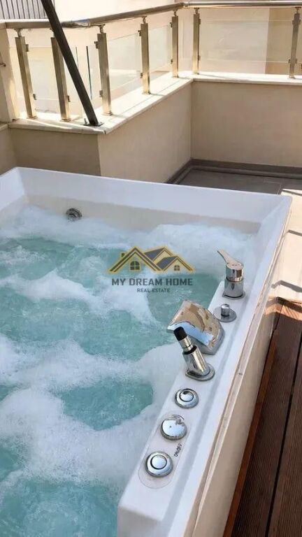 ATTICO 2+1 CON VERANDA DI LUSSO IN VENDITA, SHKEMBI KAVAJES