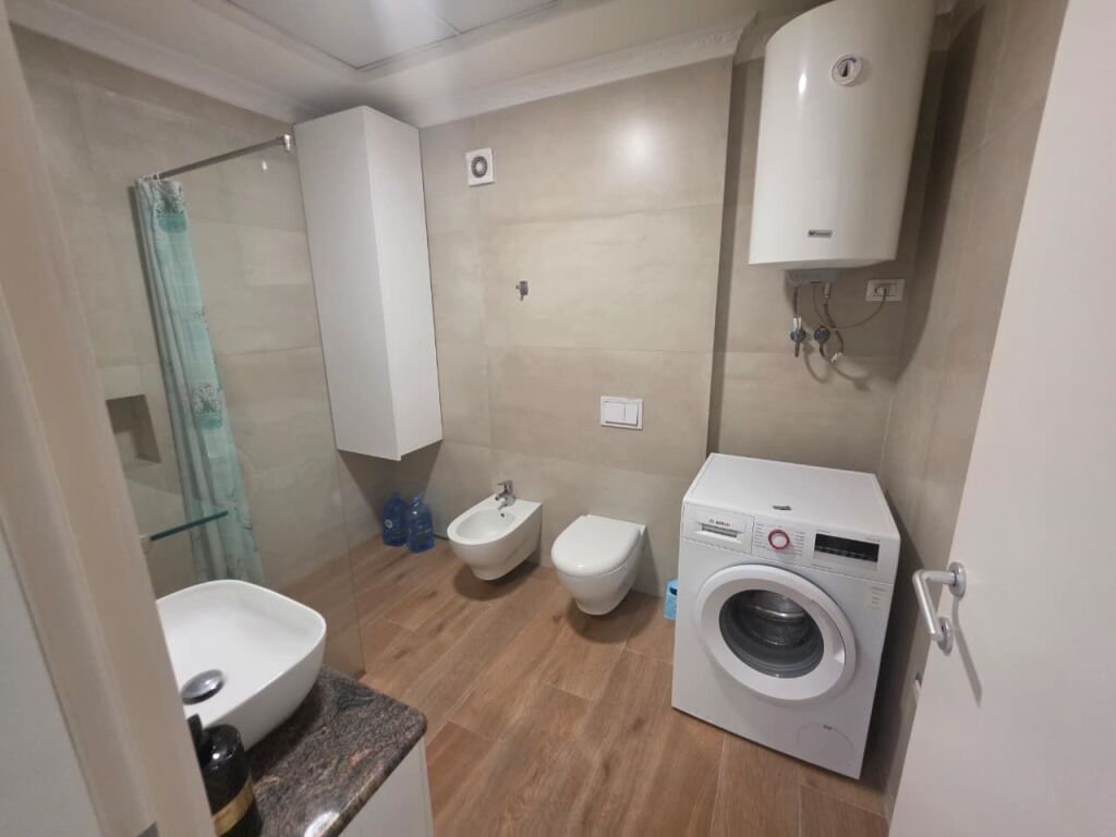 🏡 APPARTAMENTO 1+1 IN AFFITTO – DON BOSKO! 📍💰 Prezzo: 60.000 lekë/mese