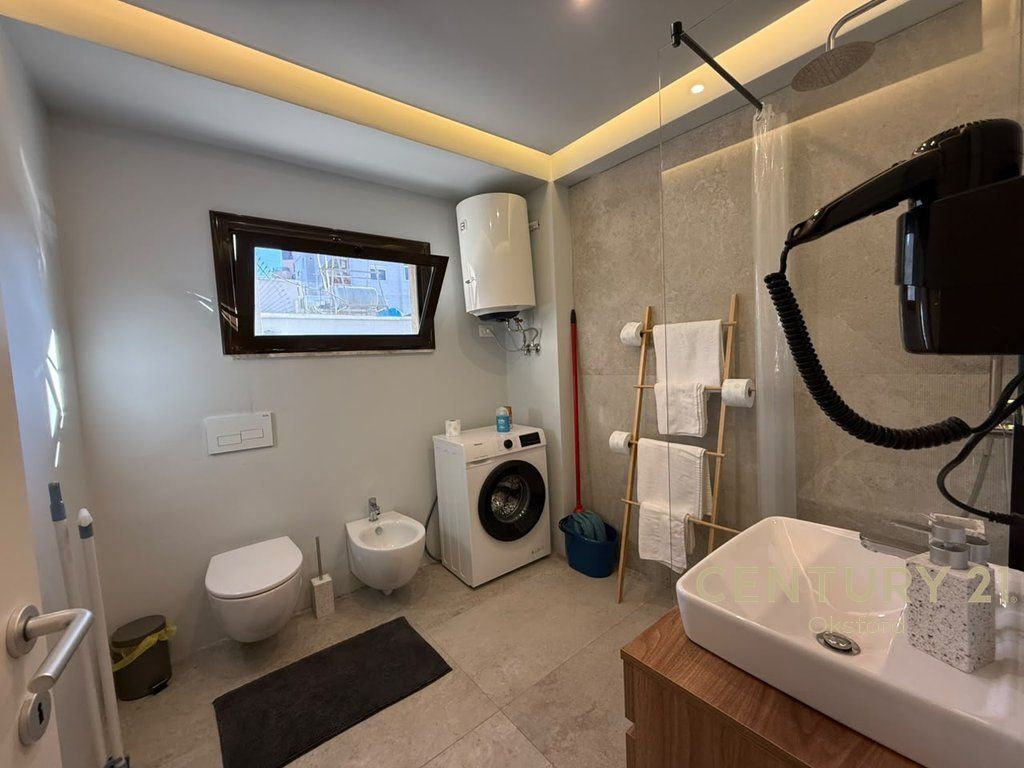 JAPIM ME QIRA APARTAMENT 1+1 TEK SHESHI WILLSON!