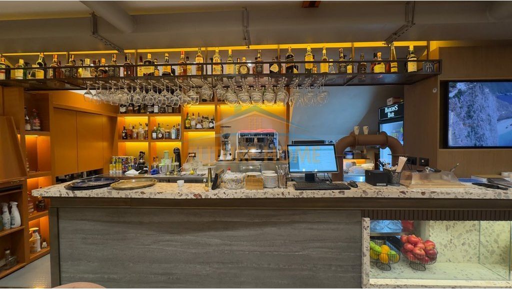 SHITET AMBIENT BIZNESI BAR-KAFE – RRUGA PETRO NINI LUARASI, TIRANË