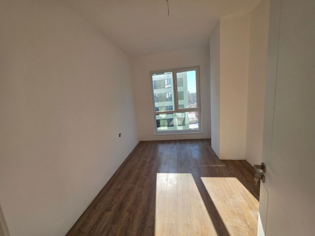 📍Porcelan Rezidenca Splendor Shitet Apartament 2+1+2
