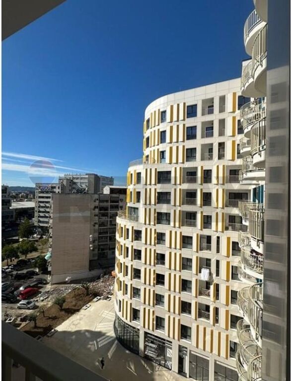 Apartement me qera 1+1 te zogu i zi.