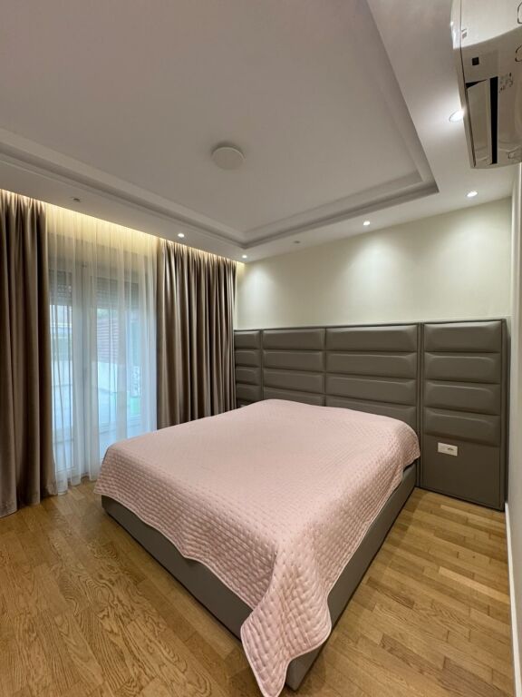 3+1+3 apartment for rent with parking space – Residence Touch of the Sun, Sauk, Tirana
