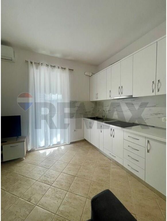 APPARTAMENTO 2+1 IN AFFITTO VICINO A SQUARE 21