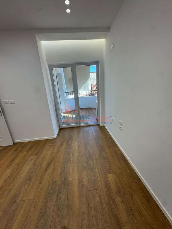Appartamento 1+1 in vendita a Mozaiku a Tirana