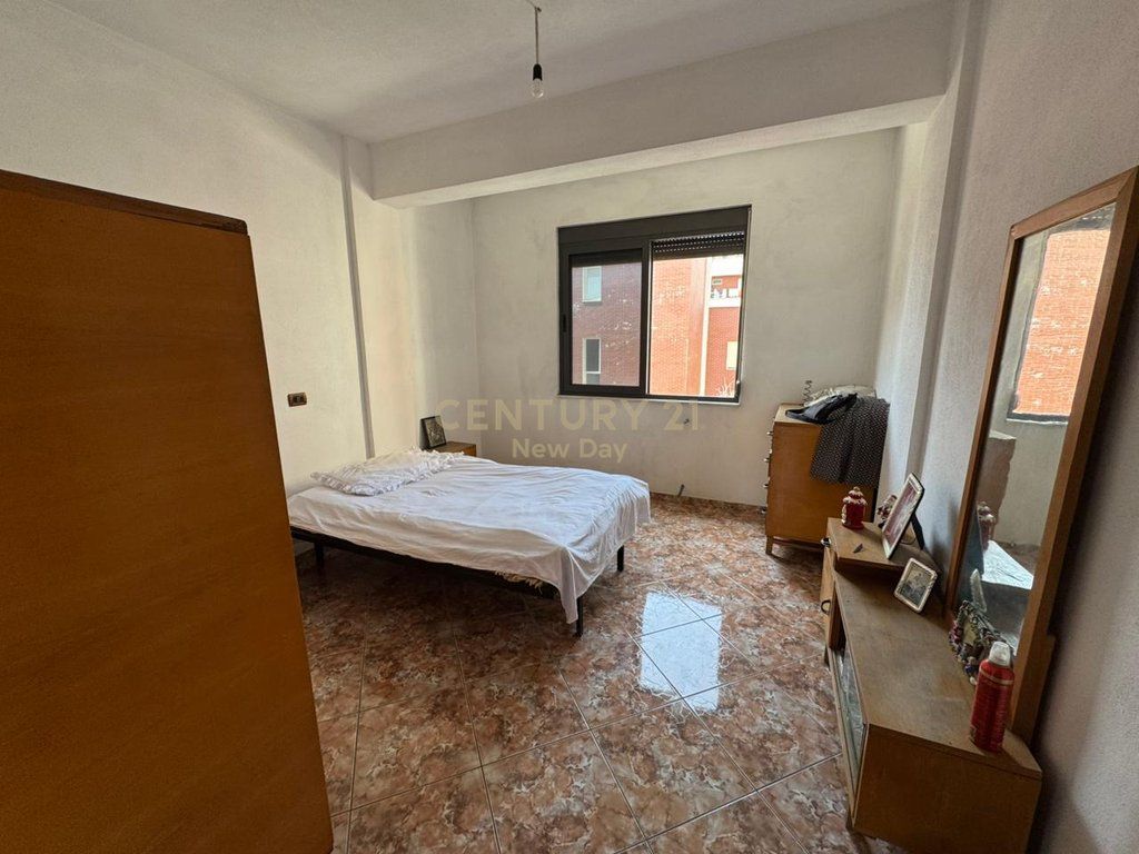 Apartament 3+1+2Tualete + 3 Ballkone Për Shitje në Stadiumi, Durrës - 137,000€ | 124 m²