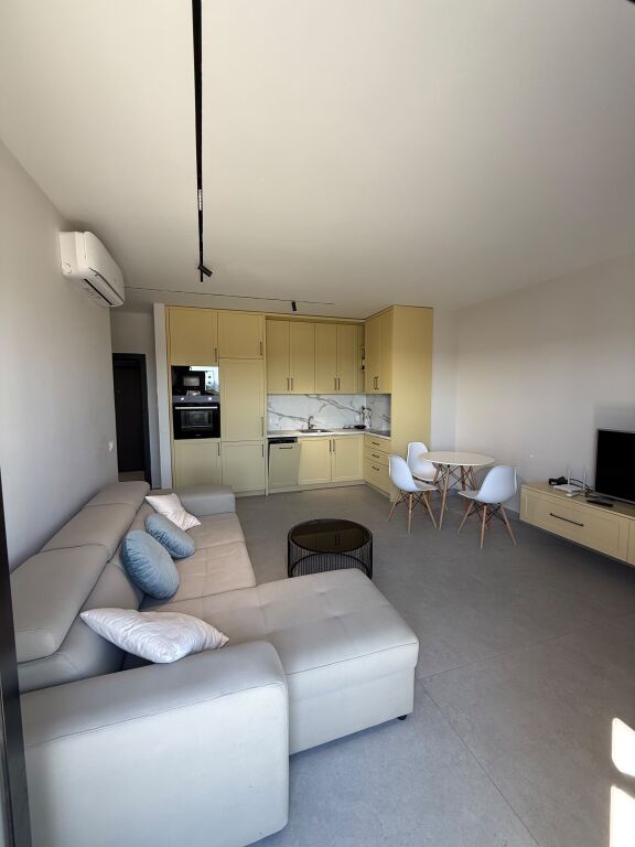 🏖️ APARTMENT FOR SALE 1+1 – QERRET, NEAR HOTEL BRILANT! 🌊