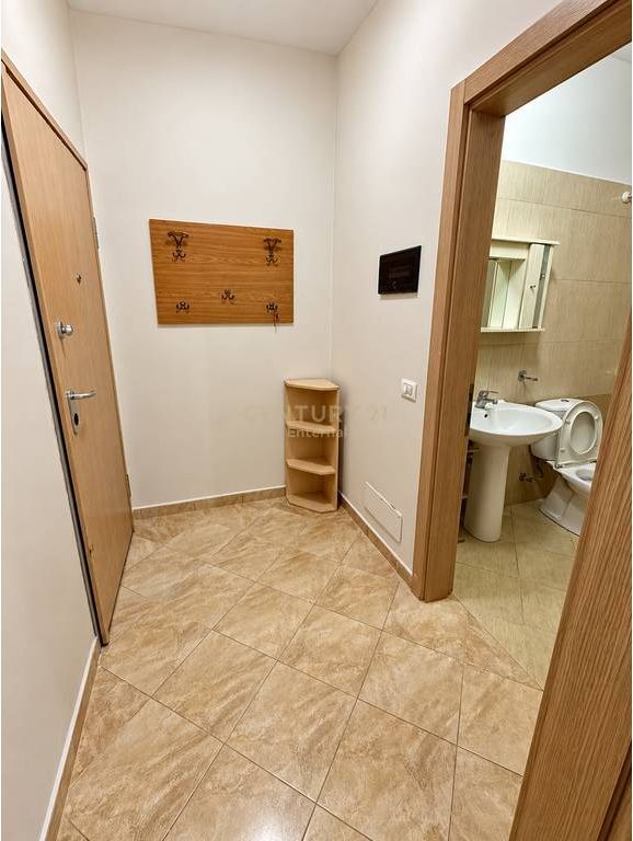 Former Electrical Market - 2+1+2 For Rent, Empty Or Furnished