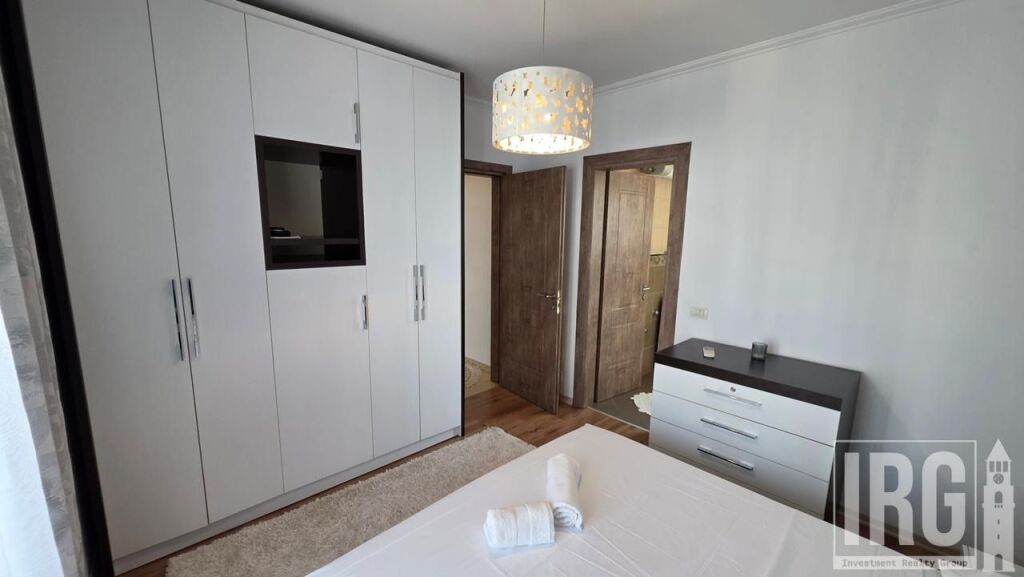 Appartamento 2+1+2+Verande in affitto in via Myslym Shyri .