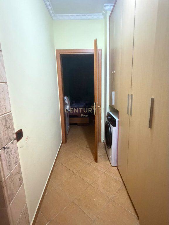 APARTAMENT 1+1 PËR SHITJE – TREGU ELEKTRIK