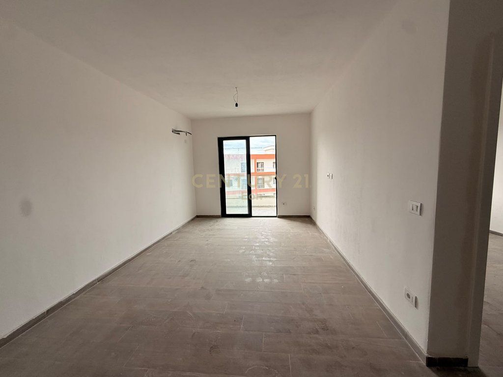 Apartament 1+1+Post parkimi  Për Shitje në Golem tek rezidenca Eon, Durrës !