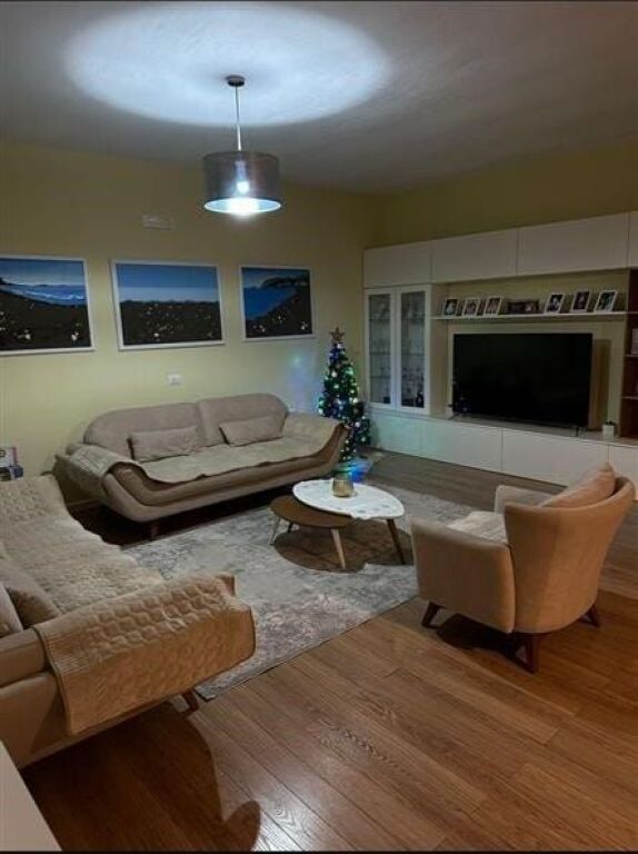 Vile Me Qera 2+1 Ne Fushe Mezez (ID BV22395) Tirane