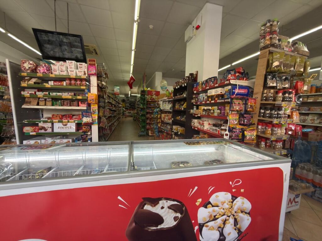 COMMERCIAL SPACE FOR SALE – VLORA