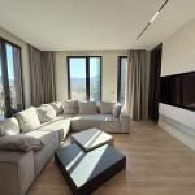 Appartamento di lusso con 3 camere da letto in affitto presso Altana Luxury Residence, Tirana – Vista panoramica sul lago | 190 m²