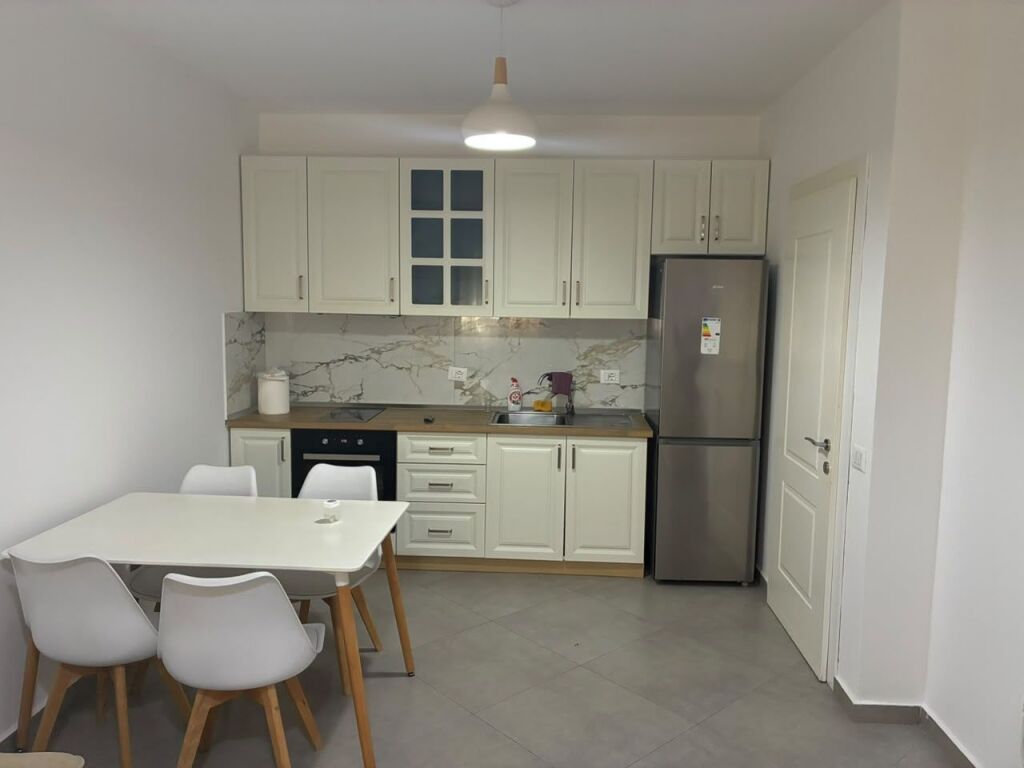 apartment for rent 1+1, 45000 lek at vila l 2019 astir