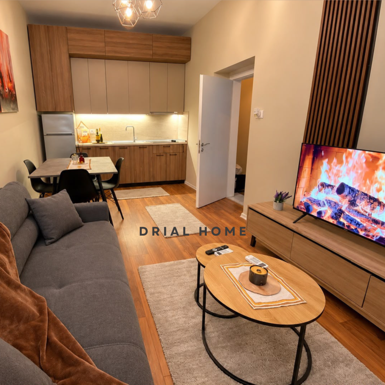 Apartament me qera 1+1