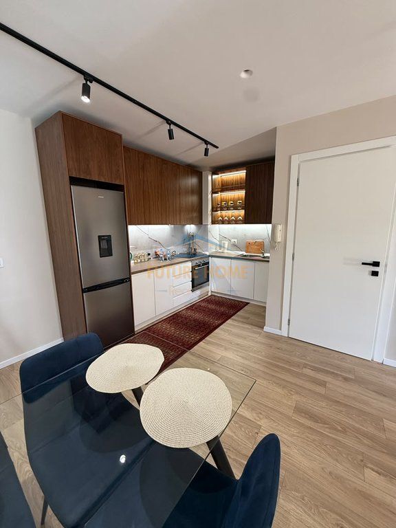 **For Rent, 2+1 Apartment, Zogu I Boulevard, Tirana**