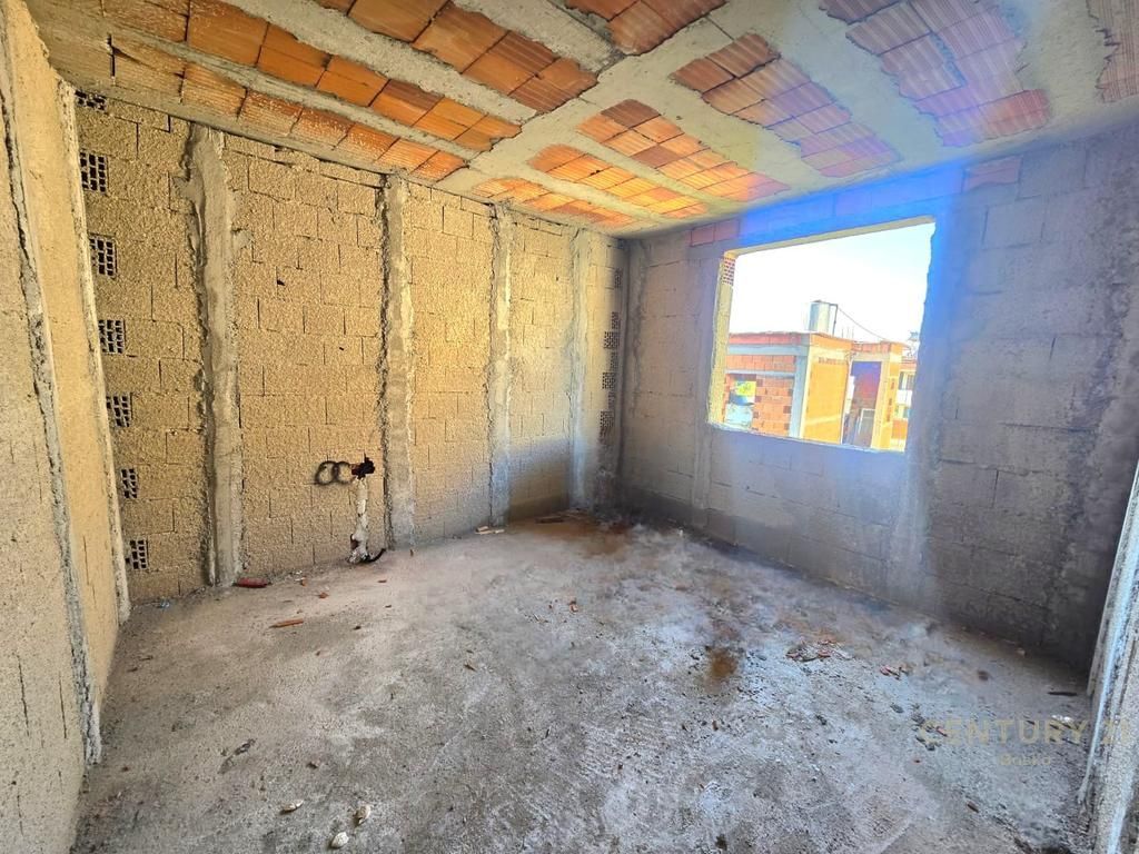 SAUK (PRANE SENATORIUMIT) SHESIM APARTAMENT 2+1+2 POSTE PARKIMI 15,600,000 Lekë