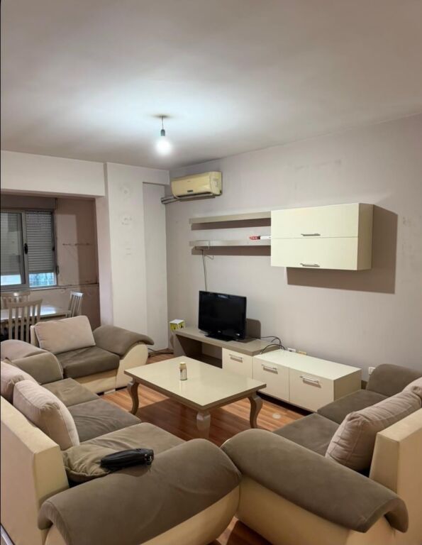 Rent | Apartament 2 + 1 | Condor Center – Rruga e Kavajës | 650 €/month