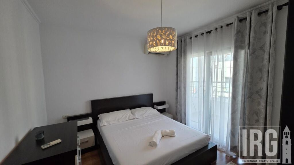 Appartamento 2+1+2+Verande in affitto in via Myslym Shyri .