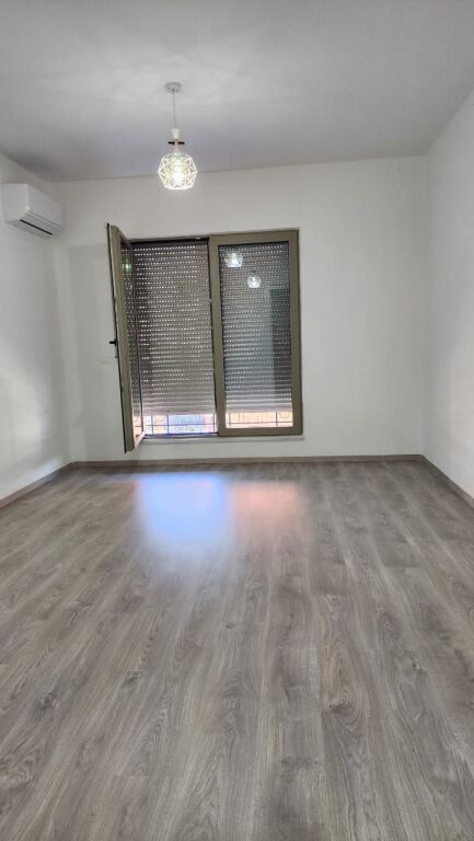2+1+2 for rent, Delijorgji Complex