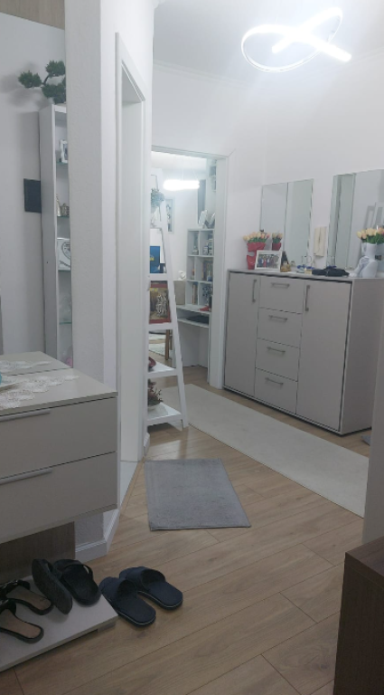 Apartament 2+1 në Shitje në Kinostudio, Tiranë | 80 m² | Kati i 6-të