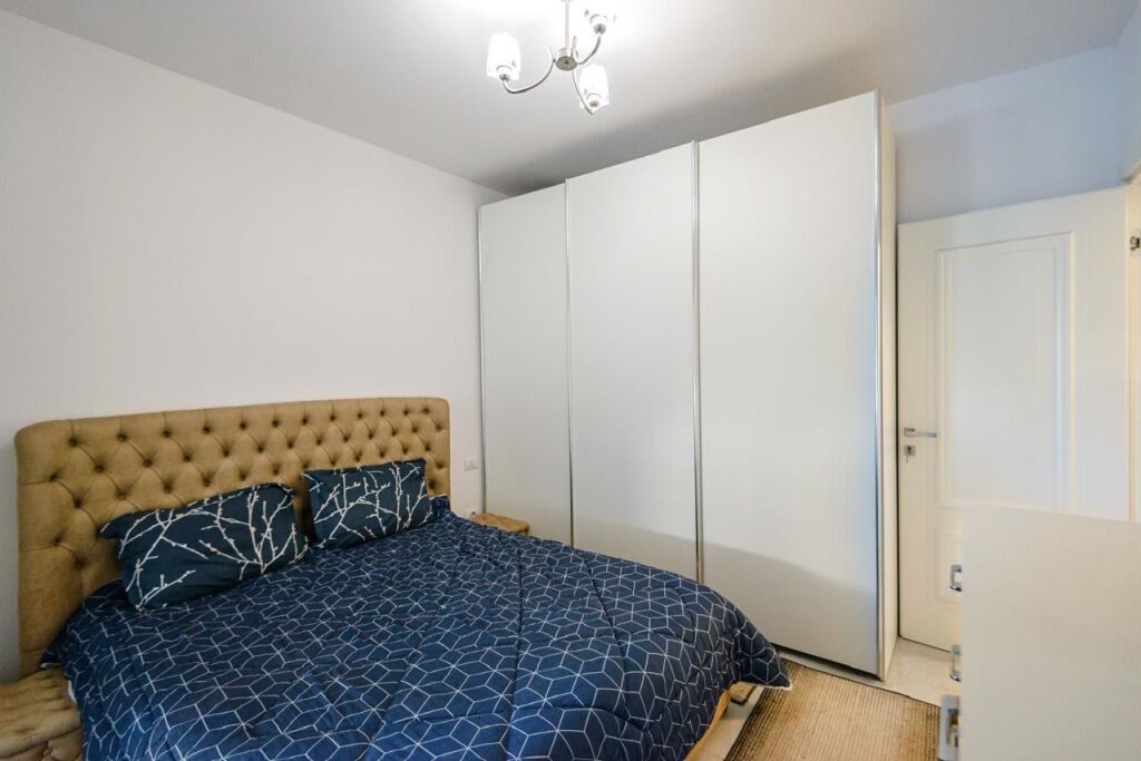 2+1 apartment with 3 balconies for rent in Durres