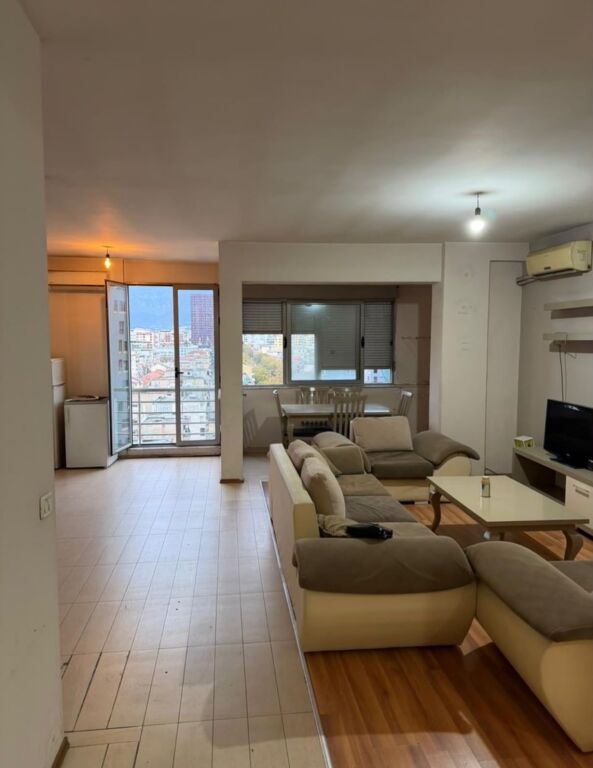 Rent | Apartament 2 + 1 | Condor Center – Rruga e Kavajës | 650 €/month